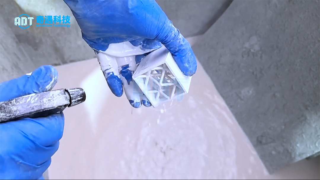 Alumina (Al₂O₃) BCC lattice structure in pre-sintering stage after DLP 3D printing